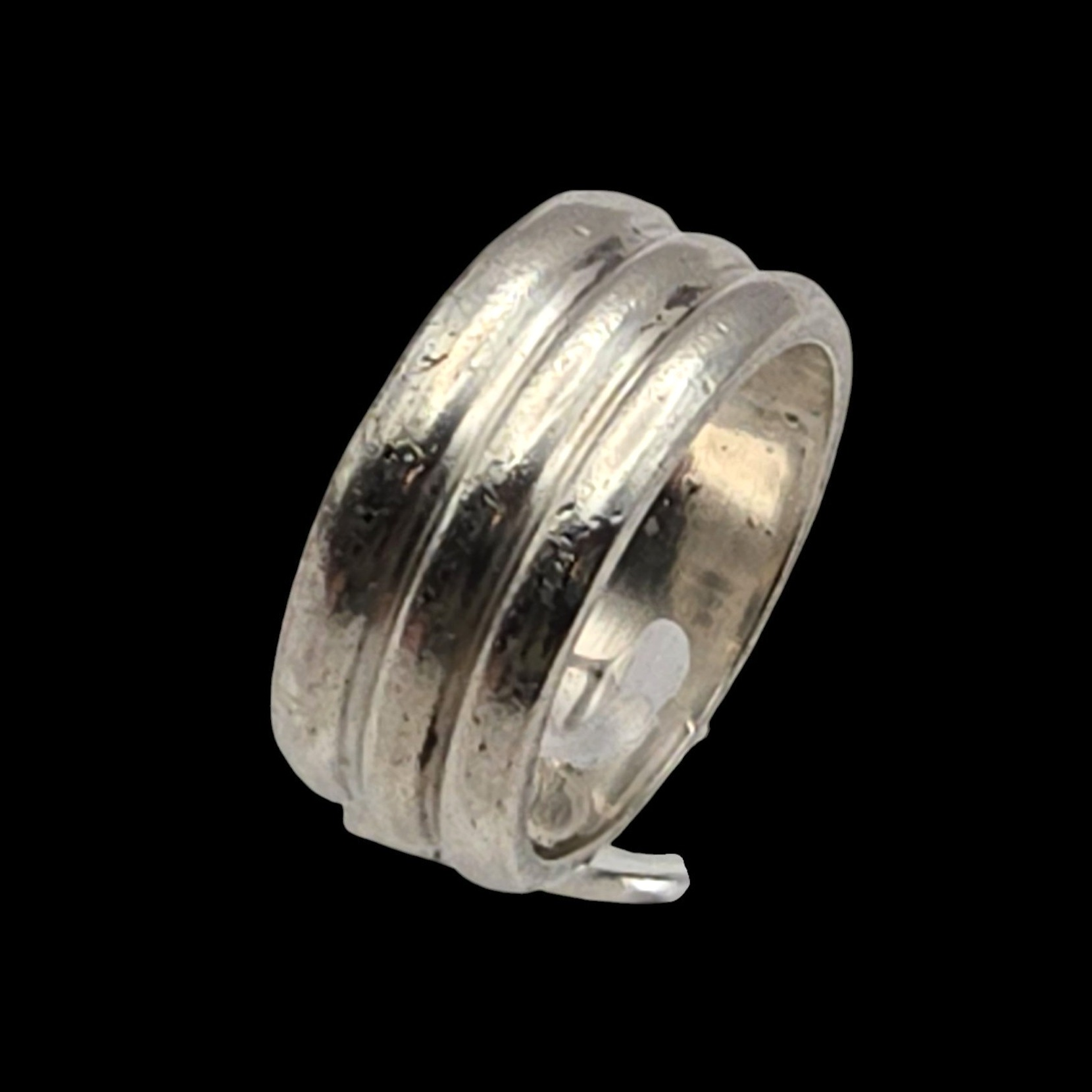 Wide Sterling Silver Band Ring with Triple Groove Design – Size 5.25 -Deweytiques